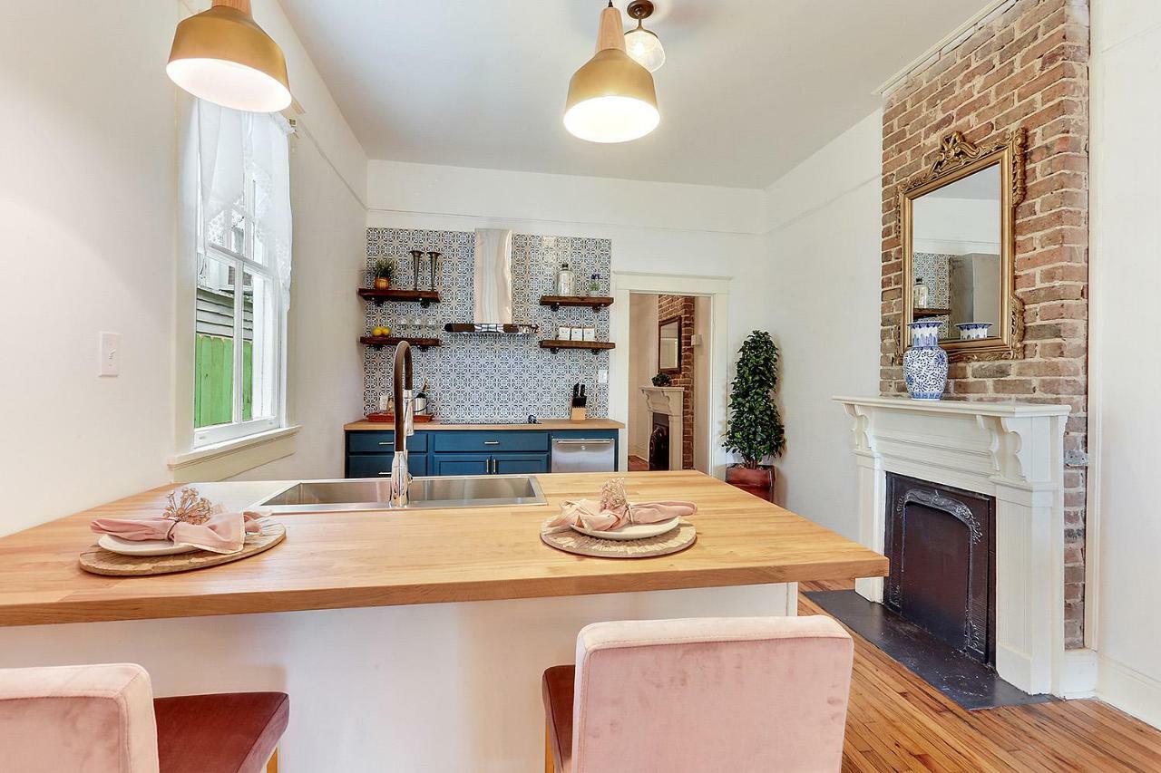 Elegant Renovated House With Relaxing Courtyard Villa New Orleans Exterior photo