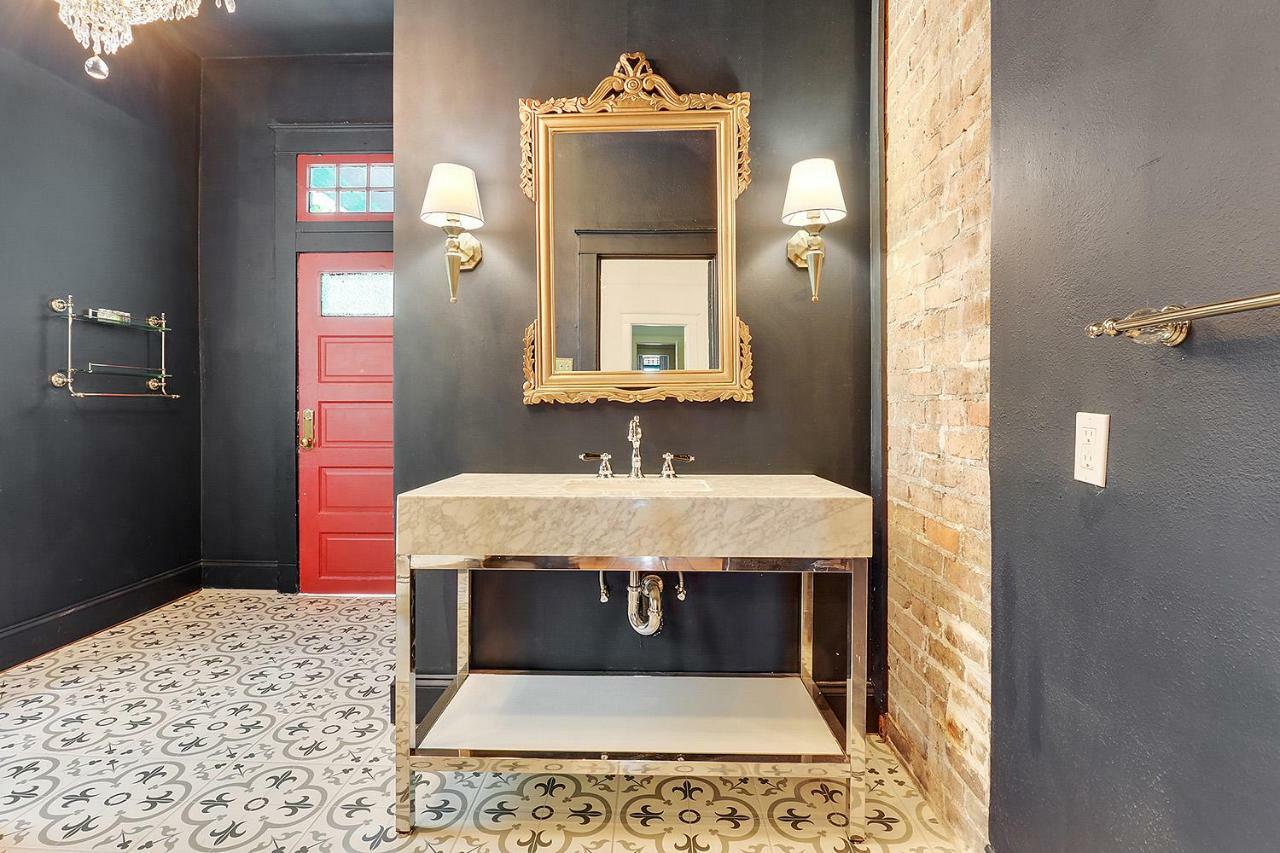 Elegant Renovated House With Relaxing Courtyard Villa New Orleans Exterior photo